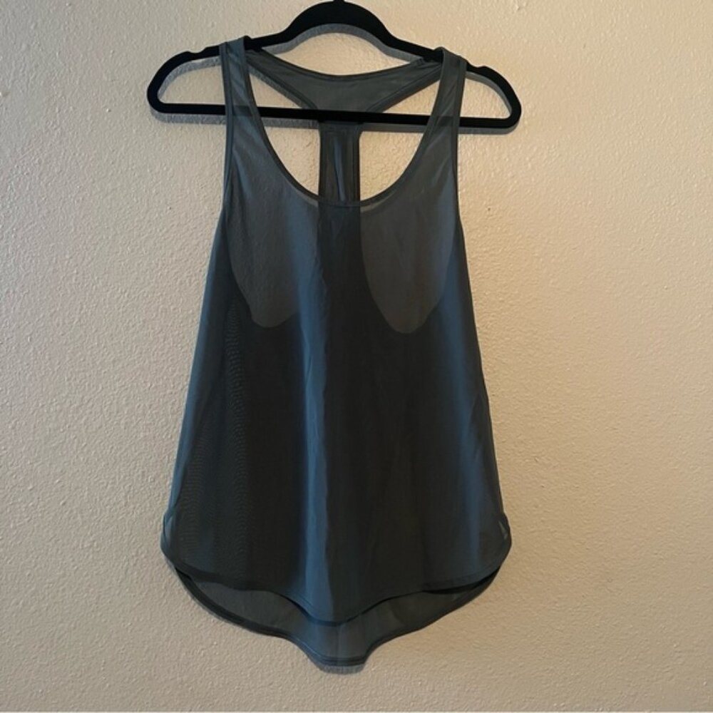 Lululemon 105 F Singlet Mesh Size L COAL